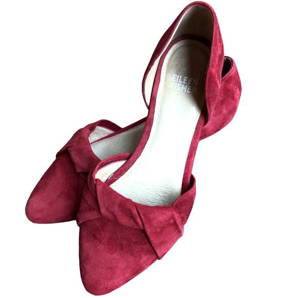 Eileen Fisher Red Suede D'Orsay Flats size 6 Festive Classic Shoes - Picture 1 of 10